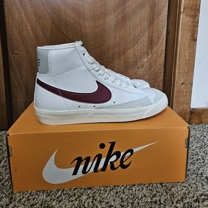Nike High Top Blazer Mid 77' Vintage Sneaker